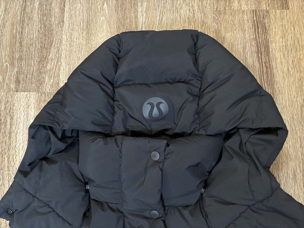 Lululemon Wunder Puff Super-Cropped Vest Black Size 4 - Picture 4 of 7